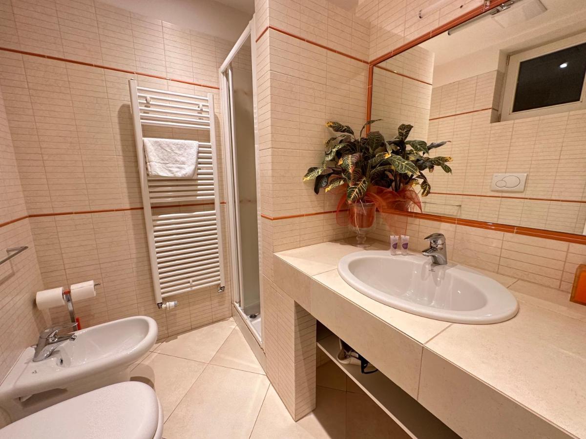 Ca' Da Ponte Apartment เวนิส ภายนอก รูปภาพ